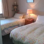 Castle View Bed and Breakfast 3*