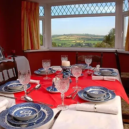 Castle View Freshford